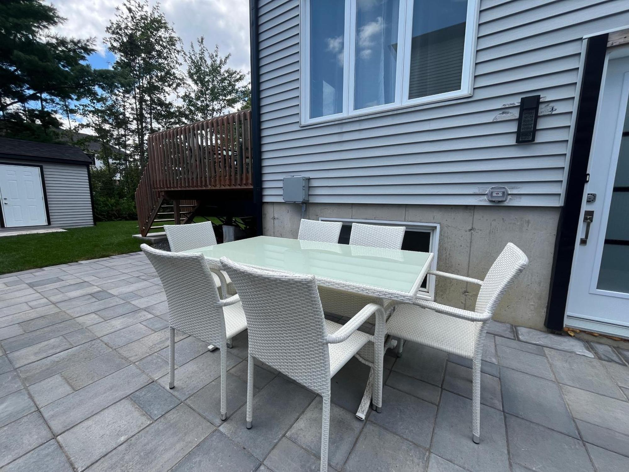 Luxuria, Unique En Ville Drummondville Exteriör bild